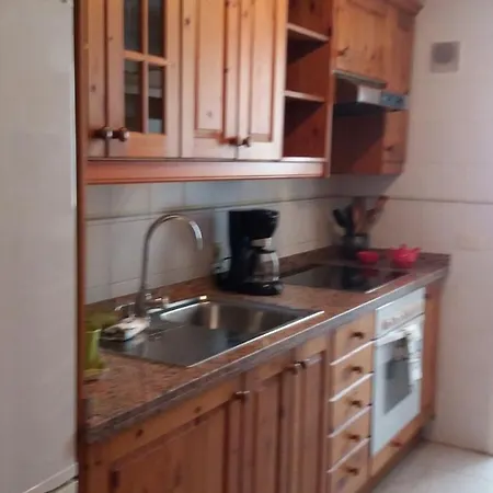 Cozy Wifi Aparment At Condominium With Swimming Pool 아파트 *